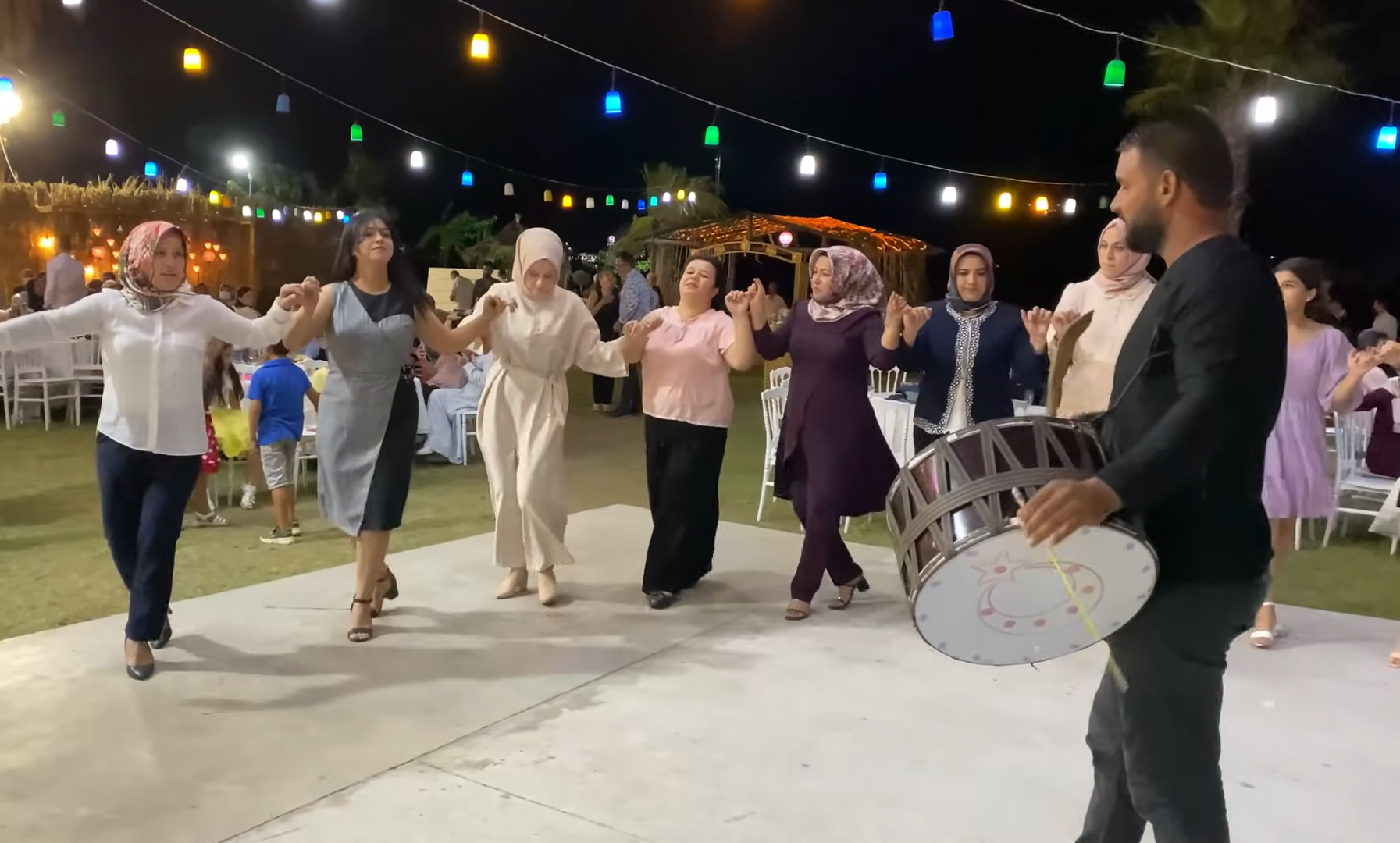 Açık Alan Etkinliklerinde Güçlü Ses ve Tempo Yönetimi